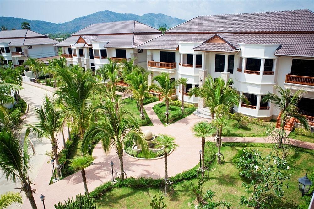 ราไวย์ แกรนด์ เฮ้าส์ Hotel Rawai ภายนอก รูปภาพ