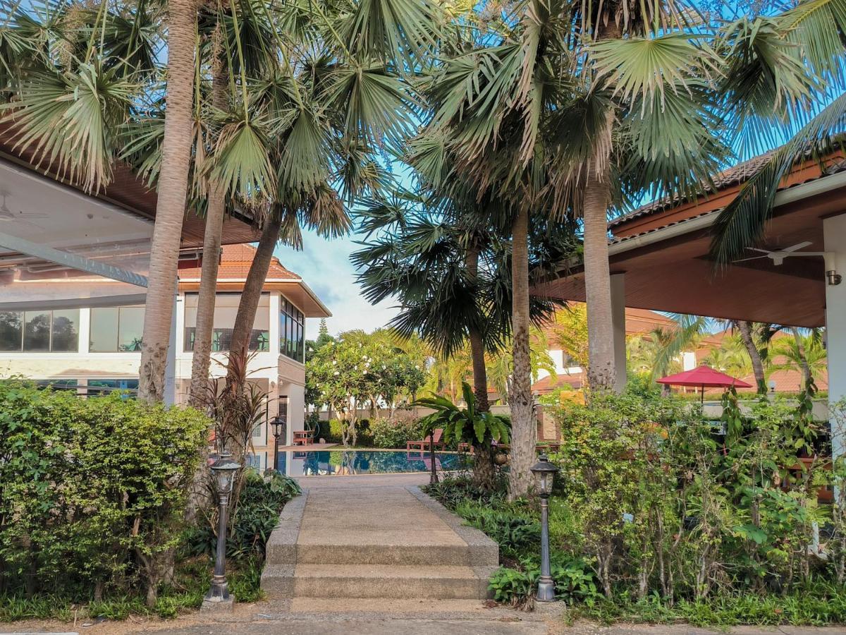 ราไวย์ แกรนด์ เฮ้าส์ Hotel Rawai ภายนอก รูปภาพ