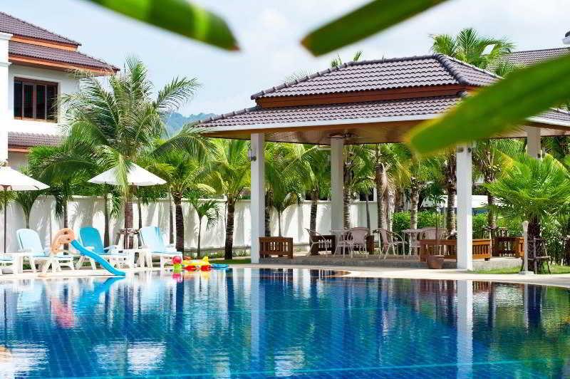 ราไวย์ แกรนด์ เฮ้าส์ Hotel Rawai ภายนอก รูปภาพ