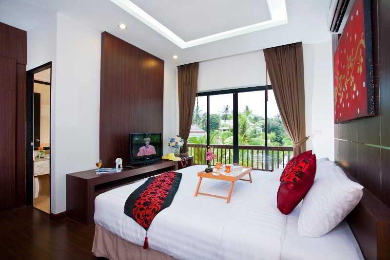 ราไวย์ แกรนด์ เฮ้าส์ Hotel Rawai ภายนอก รูปภาพ